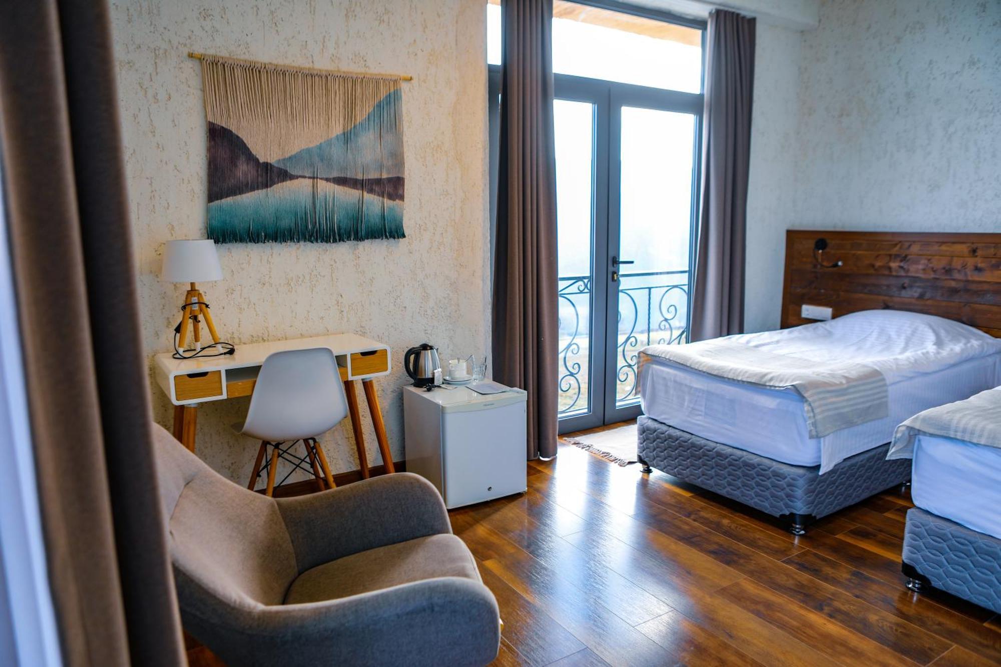 Apaga Resort Иджеван Екстериор снимка