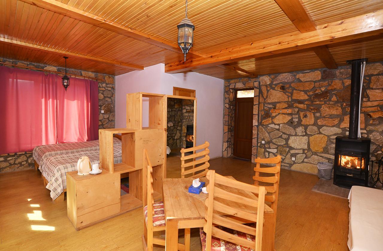 Apaga Resort Иджеван Екстериор снимка