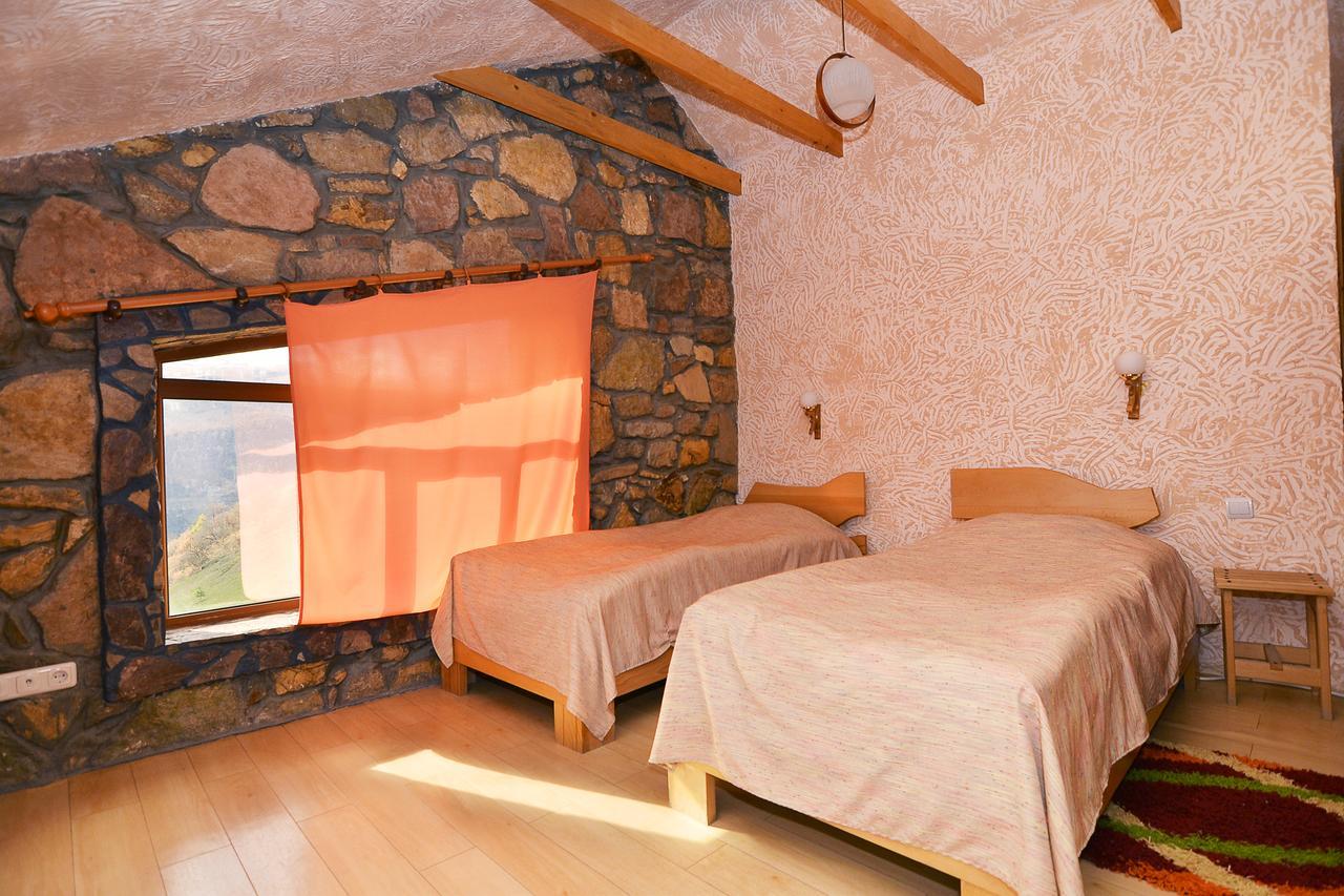 Apaga Resort Иджеван Екстериор снимка